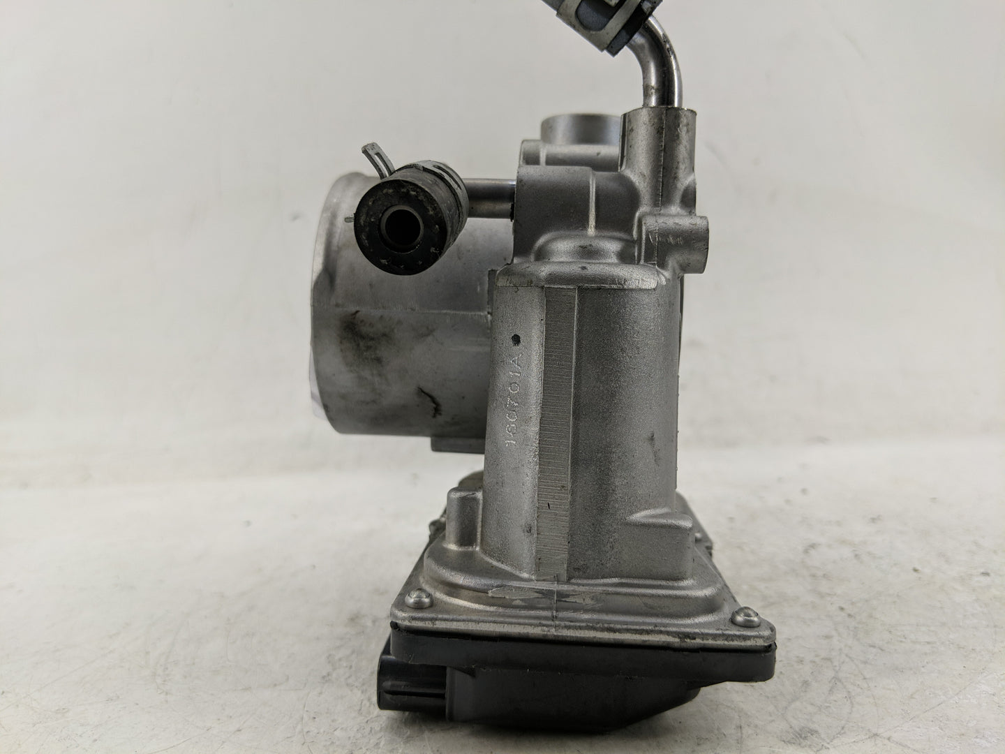 2016-2017 Hyundai Sonata Throttle Body Fits Fits 2016 2017 2018 2019 2020 OEM Used Auto Parts - Oemusedautoparts1.com