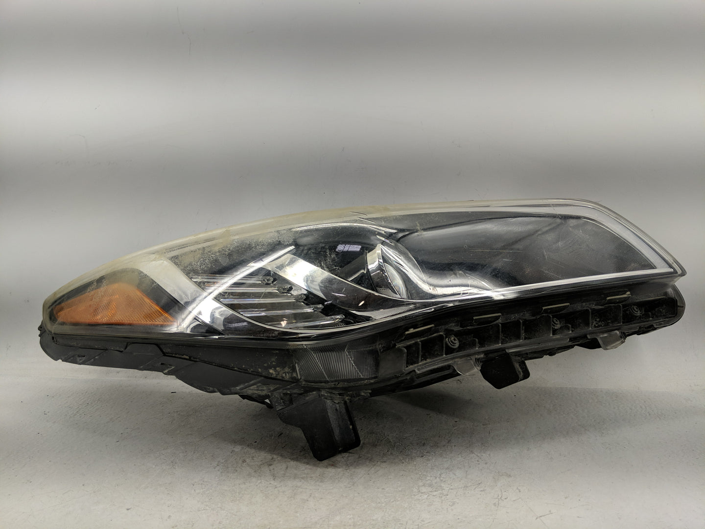 2016-2017 Hyundai Sonata Passenger Right Oem Head Light Headlight Lamp - Oemusedautoparts1.com