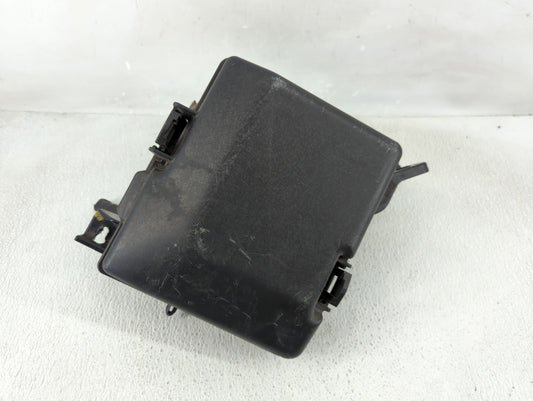 2016-2017 Hyundai Sonata Fusebox Fuse Box Panel Relay Module P/N:91950-C1820 Fits Fits 2016 2017 OEM Used Auto Parts - Oemus