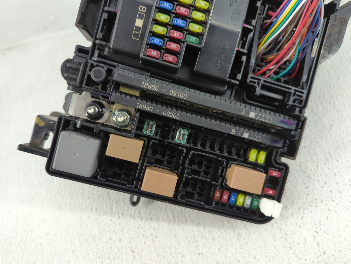 2016-2017 Hyundai Sonata Fusebox Fuse Box Panel Relay Module P/N:91950-C1820 Fits Fits 2016 2017 OEM Used Auto Parts - Oemus