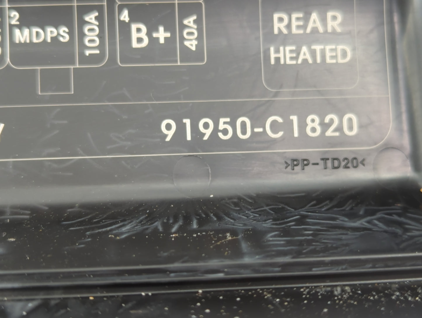 2016-2017 Hyundai Sonata Fusebox Fuse Box Panel Relay Module P/N:91950-C1820 Fits Fits 2016 2017 OEM Used Auto Parts - Oemus