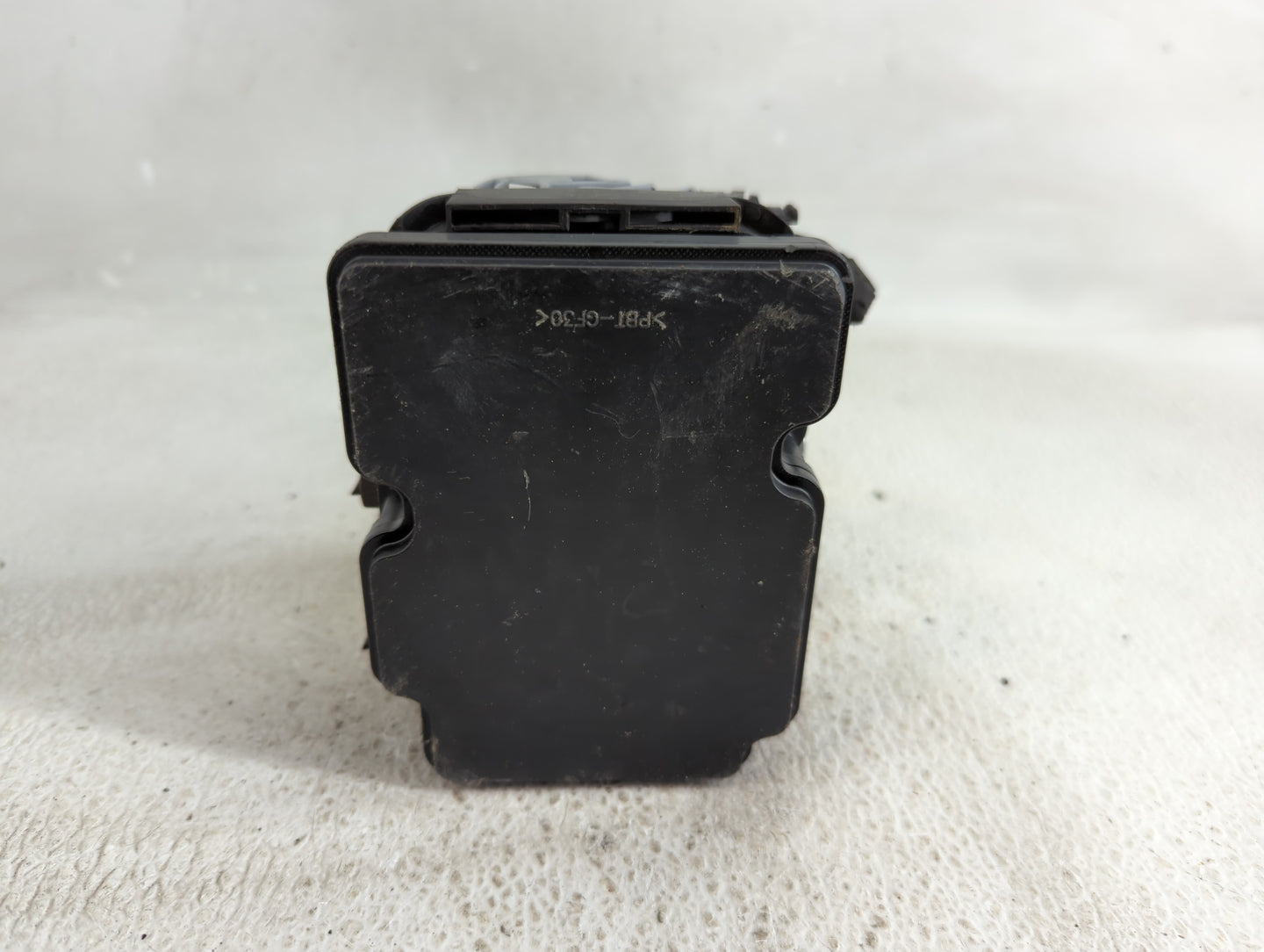 2015-2017 Hyundai Sonata ABS Pump Control Module Replacement P/N:02589-20501 Fits Fits 2015 2016 2017 OEM Used Auto Parts - 