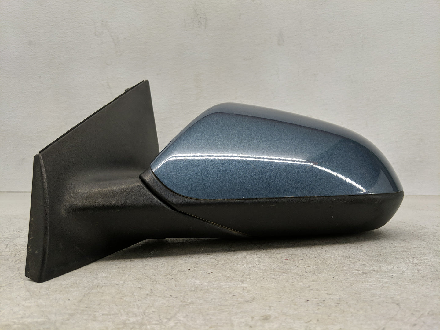 2017 Hyundai Sonata Driver Side View Mirror - Left Door Mirror OEM Used - Oemusedautoparts1.com