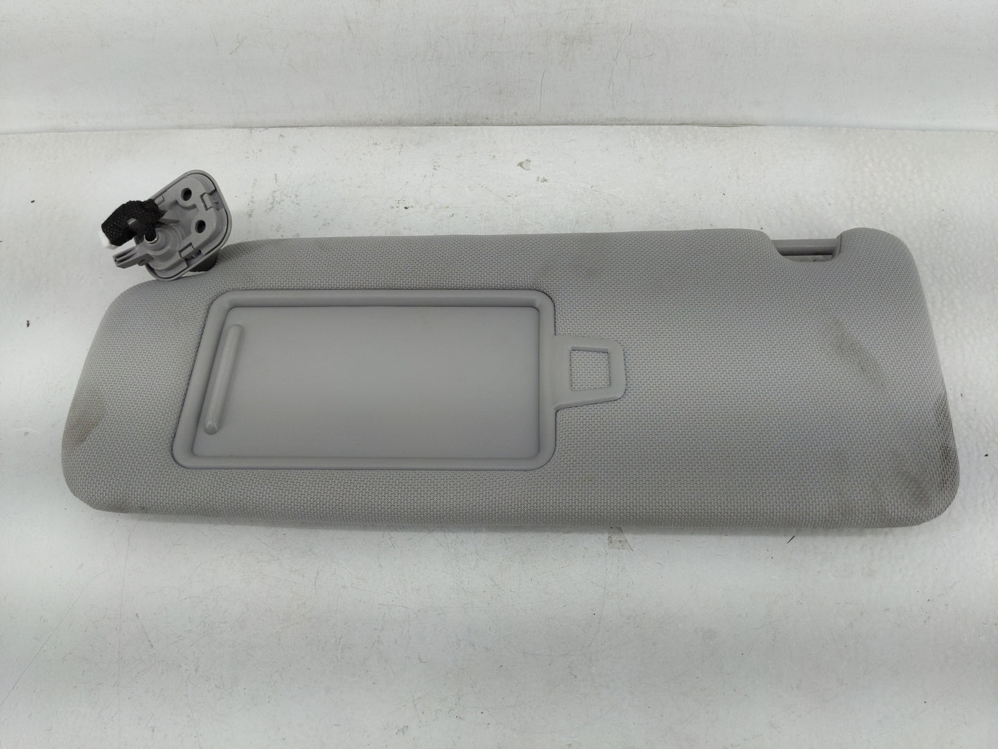 2015-2019 Hyundai Sonata Sun Visor Shade Replacement Driver Left Mirror Fits Fits 2015 2016 2017 2018 2019 OEM Used Auto Par