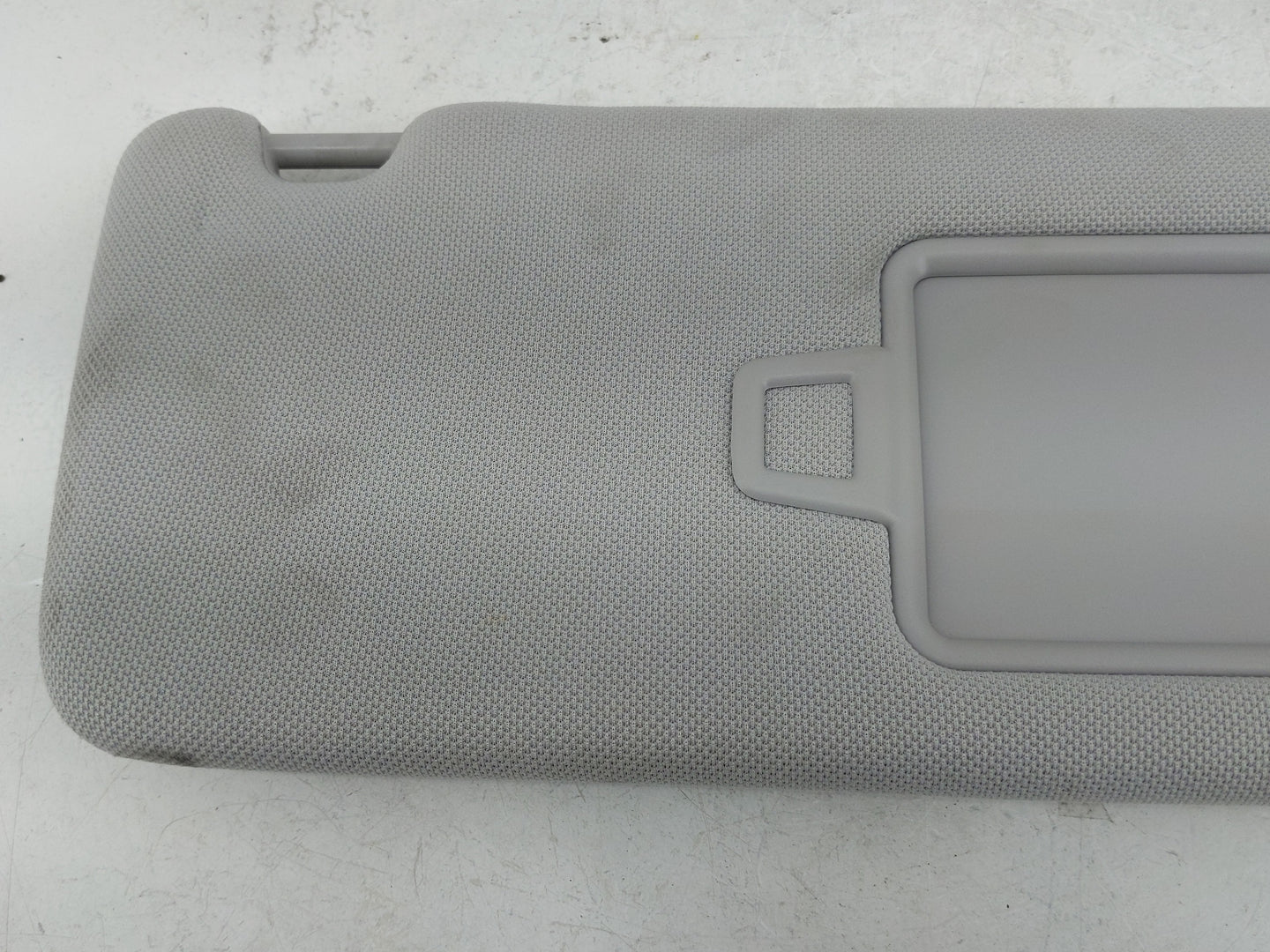 2015-2019 Hyundai Sonata Sun Visor Shade Replacement Passenger Right Mirror Fits Fits 2015 2016 2017 2018 2019 OEM Used Auto