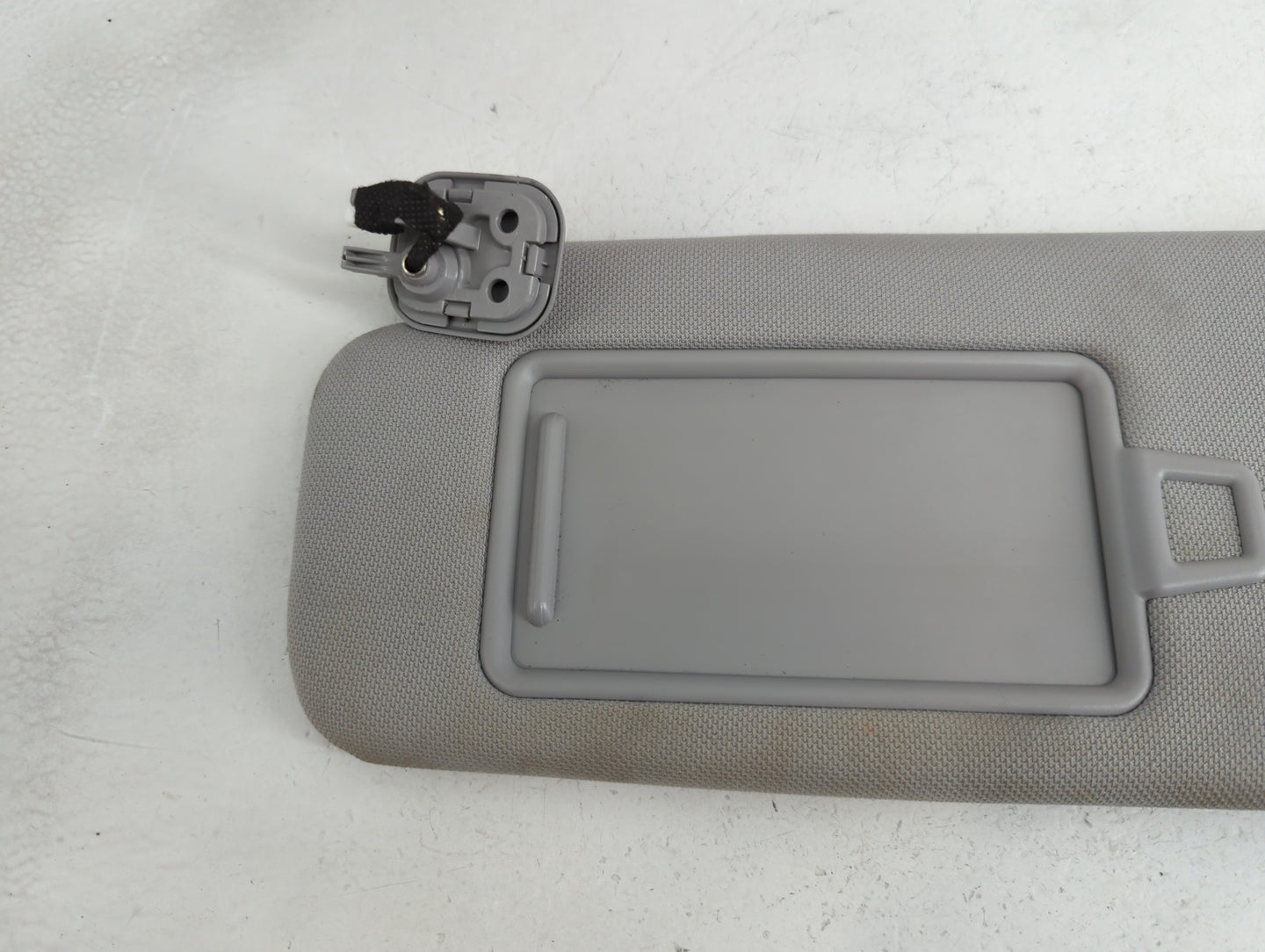 2015-2019 Hyundai Sonata Sun Visor Shade Replacement Driver Left Mirror Fits Fits 2015 2016 2017 2018 2019 OEM Used Auto Par