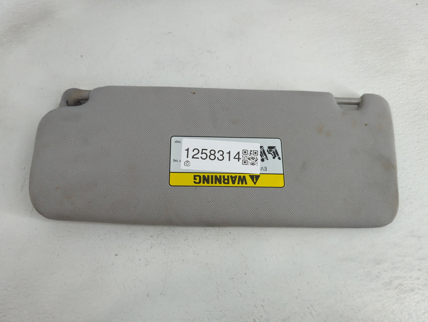 2015-2019 Hyundai Sonata Sun Visor Shade Replacement Passenger Right Mirror Fits Fits 2015 2016 2017 2018 2019 OEM Used Auto