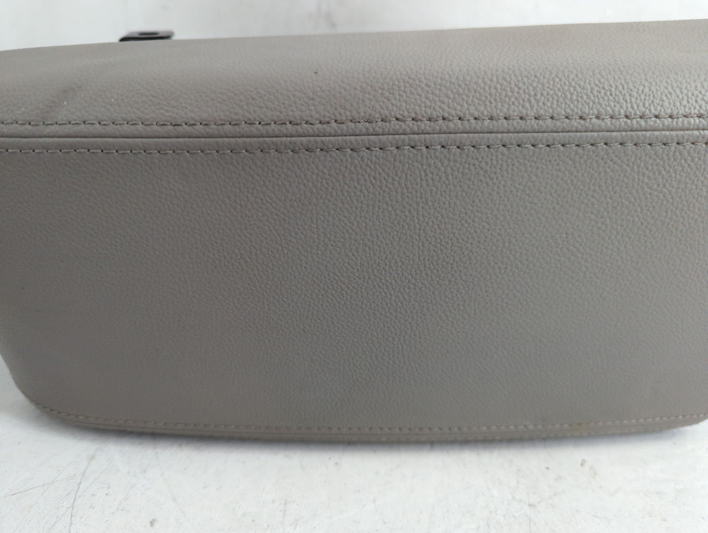2017 Hyundai Sonata Center Console Armrest Cover Lid Fits OEM Used Auto Parts - Oemusedautoparts1.com