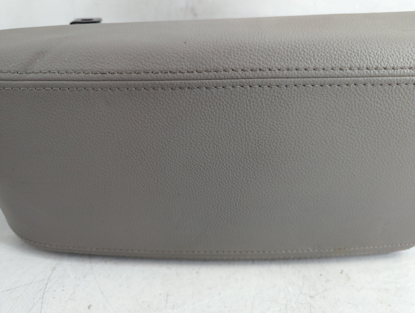 2017 Hyundai Sonata Center Console Armrest Cover Lid Fits OEM Used Auto Parts - Oemusedautoparts1.com