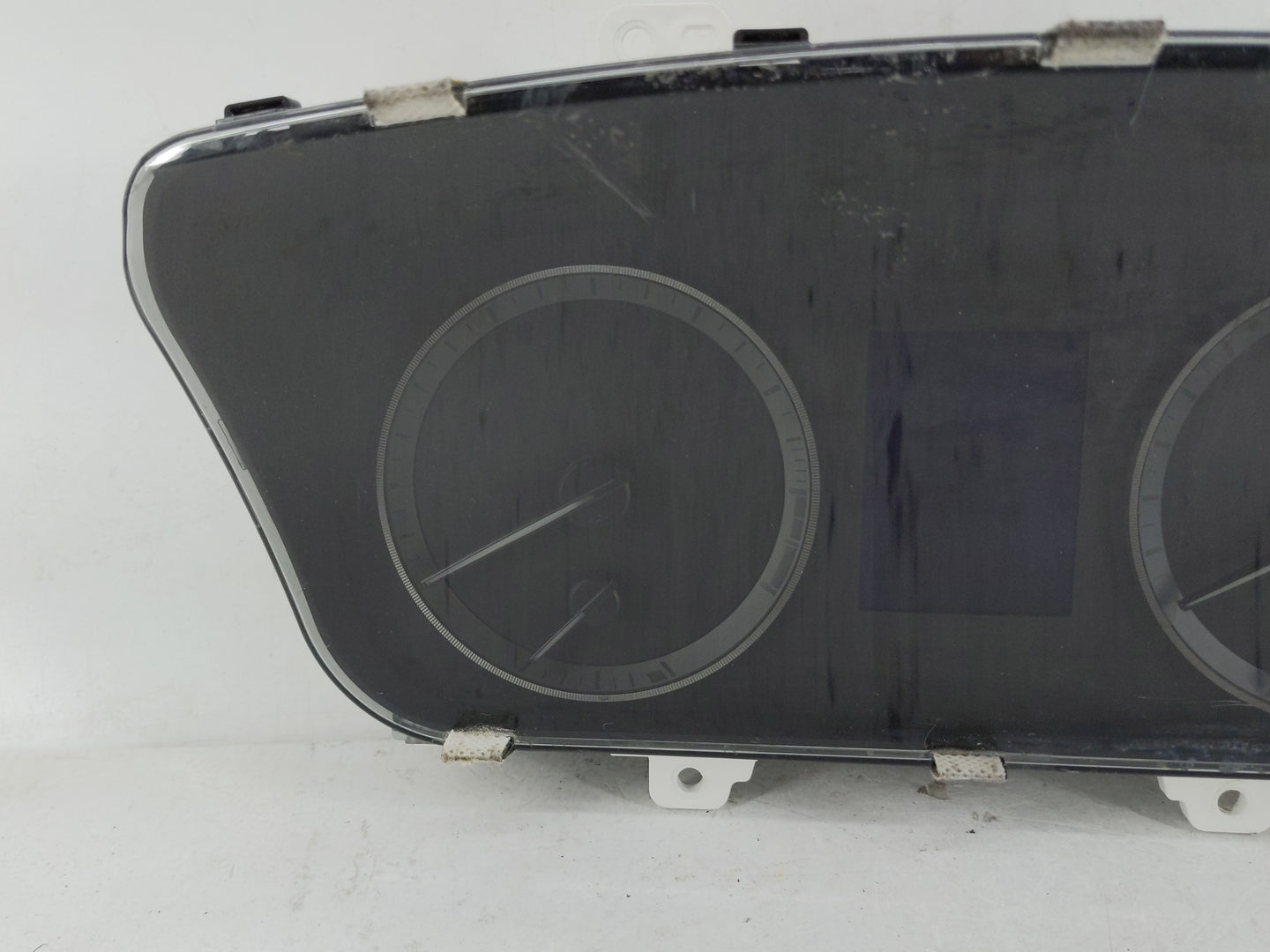 2016-2017 Hyundai Sonata Instrument Cluster Speedometer Gauges P/N:94001-C2201 Fits Fits 2016 2017 OEM Used Auto Parts - Oem
