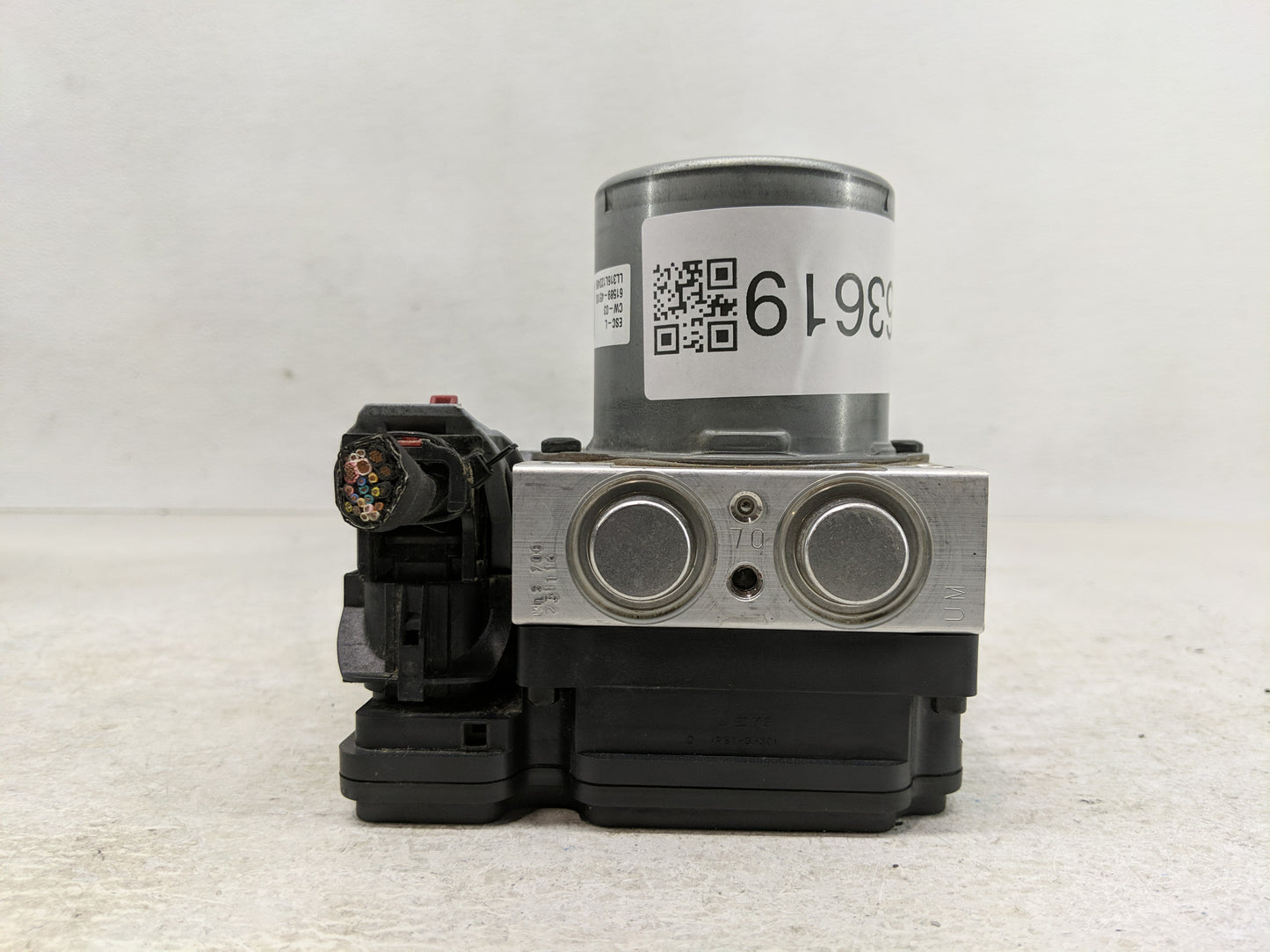 2015-2017 Hyundai Sonata ABS Pump Control Module Replacement P/N:NJ91120 C2589-30501 Fits Fits 2015 2016 2017 OEM Used Auto 