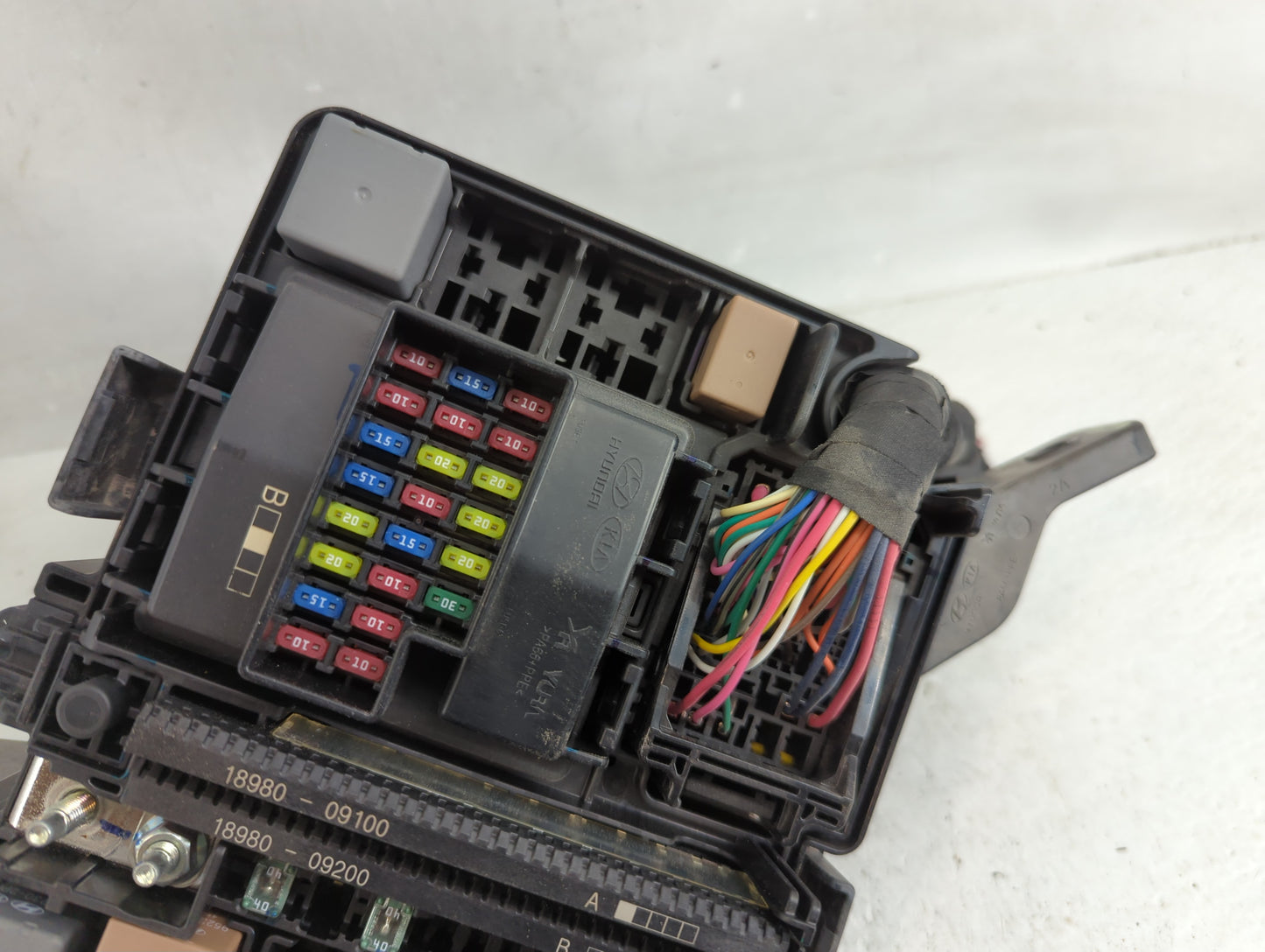 2016-2017 Hyundai Sonata Fusebox Fuse Box Panel Relay Module Fits Fits 2016 2017 OEM Used Auto Parts - Oemusedautoparts1.com