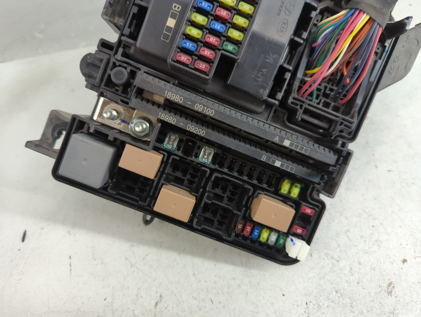 2016-2017 Hyundai Sonata Fusebox Fuse Box Panel Relay Module Fits Fits 2016 2017 OEM Used Auto Parts - Oemusedautoparts1.com
