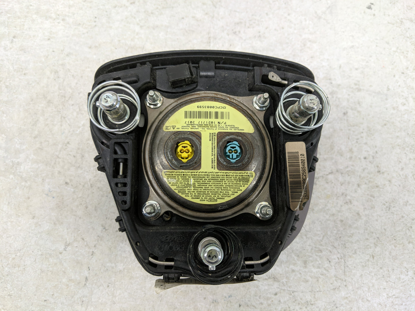 2015-2017 Hyundai Sonata Air Bag Driver Left Steering Wheel Mounted Fits Fits 2015 2016 2017 OEM Used Auto Parts - Oemusedau