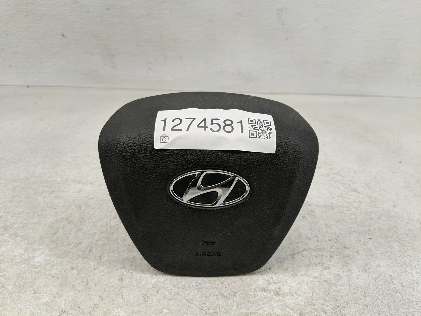 2015-2017 Hyundai Sonata Air Bag Driver Left Steering Wheel Mounted Fits Fits 2015 2016 2017 OEM Used Auto Parts - Oemusedau