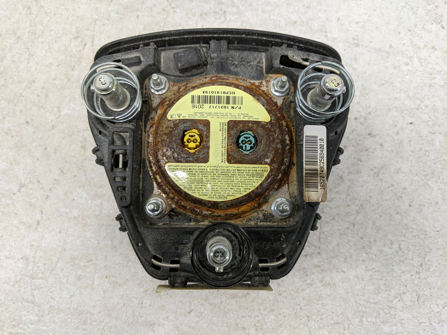 2015-2017 Hyundai Sonata Air Bag Driver Left Steering Wheel Mounted Fits Fits 2015 2016 2017 OEM Used Auto Parts - Oemusedau