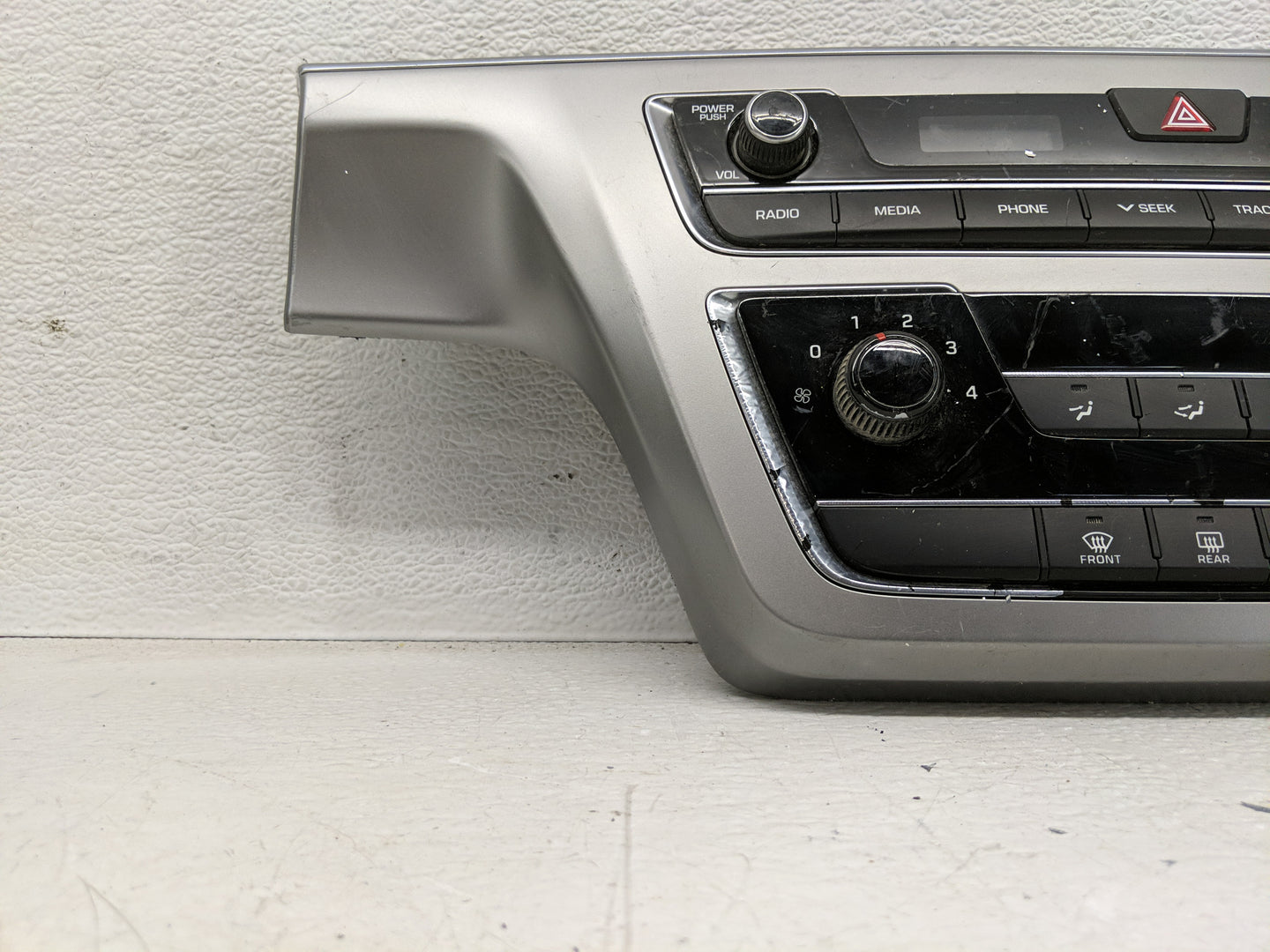 2017 Hyundai Sonata Radio AM FM Cd Player Receiver Replacement P/N:94510-C2530 Fits OEM Used Auto Parts - Oemusedautoparts1.