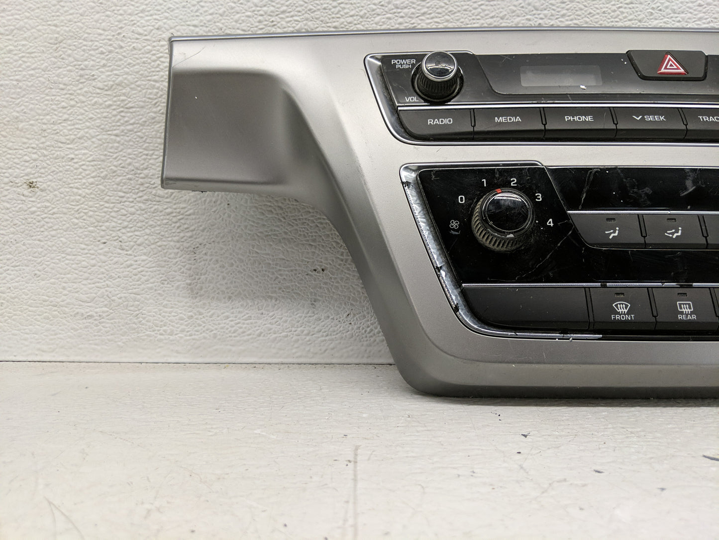 2017 Hyundai Sonata Radio AM FM Cd Player Receiver Replacement P/N:94510-C2530 Fits OEM Used Auto Parts - Oemusedautoparts1.