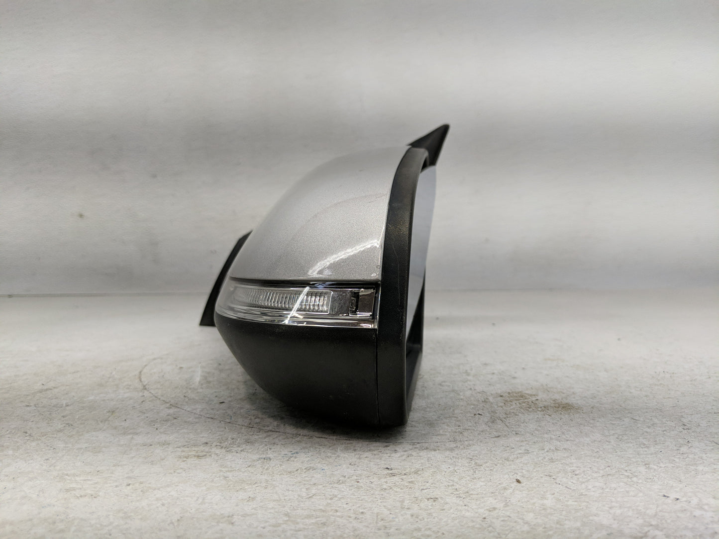 2017 Hyundai Sonata Driver Side View Mirror - Left Door Mirror OEM Used - Oemusedautoparts1.com