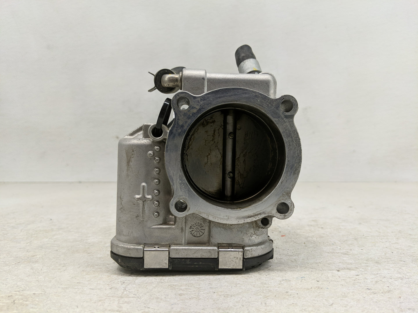 2015-2019 Hyundai Sonata Throttle Body P/N:35100-2G600 0 280 750 613 Fits Fits 2015 2016 2017 2018 2019 2020 2021 OEM Used A