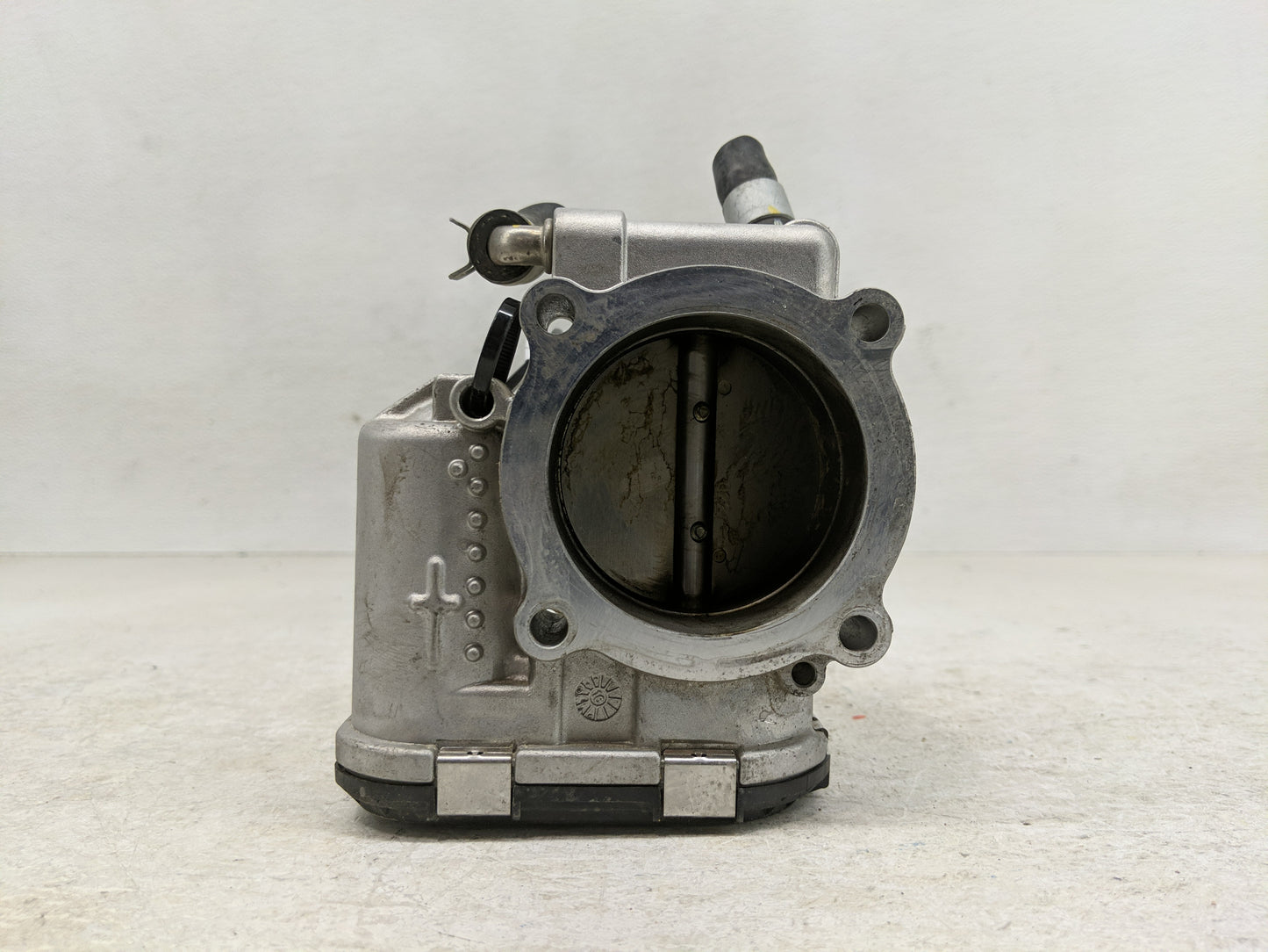 2015-2019 Hyundai Sonata Throttle Body P/N:35100-2G600 0 280 750 613 Fits Fits 2015 2016 2017 2018 2019 2020 2021 OEM Used A