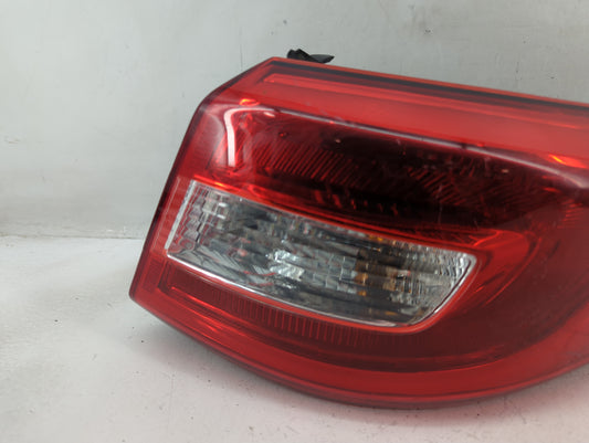 2015-2017 Hyundai Sonata Tail Light Assembly Passenger Right OEM P/N:92402-C2000 Fits Fits 2015 2016 2017 OEM Used Auto Parts