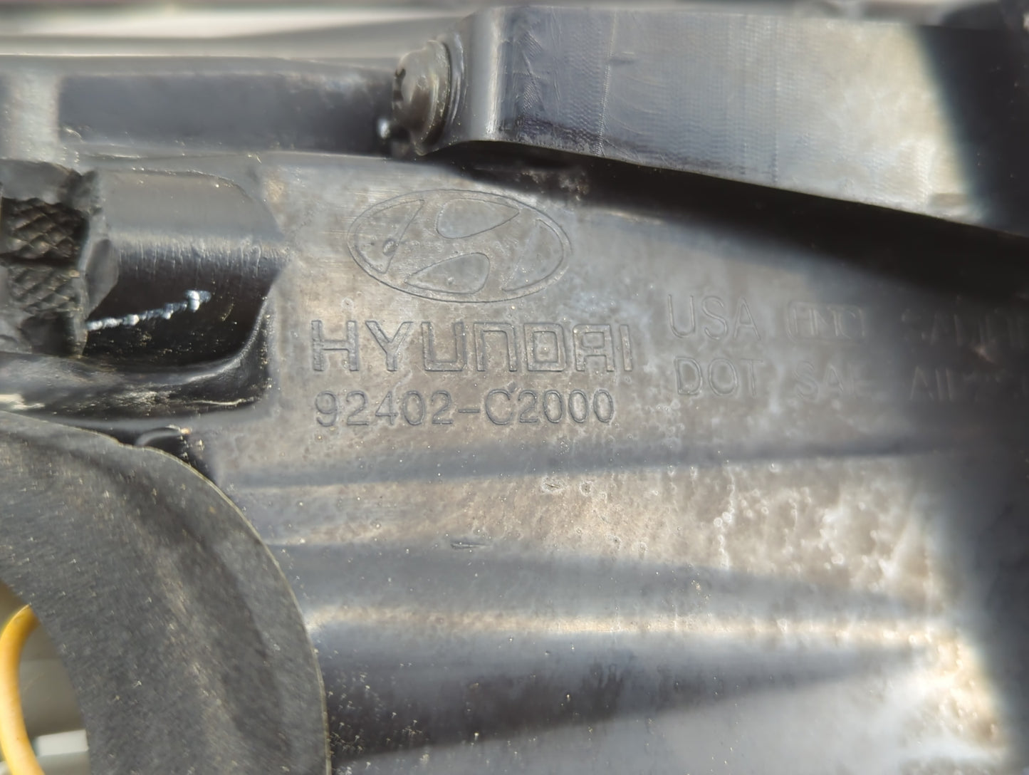 2015-2017 Hyundai Sonata Tail Light Assembly Passenger Right OEM P/N:92402-C2000 Fits Fits 2015 2016 2017 OEM Used Auto Part