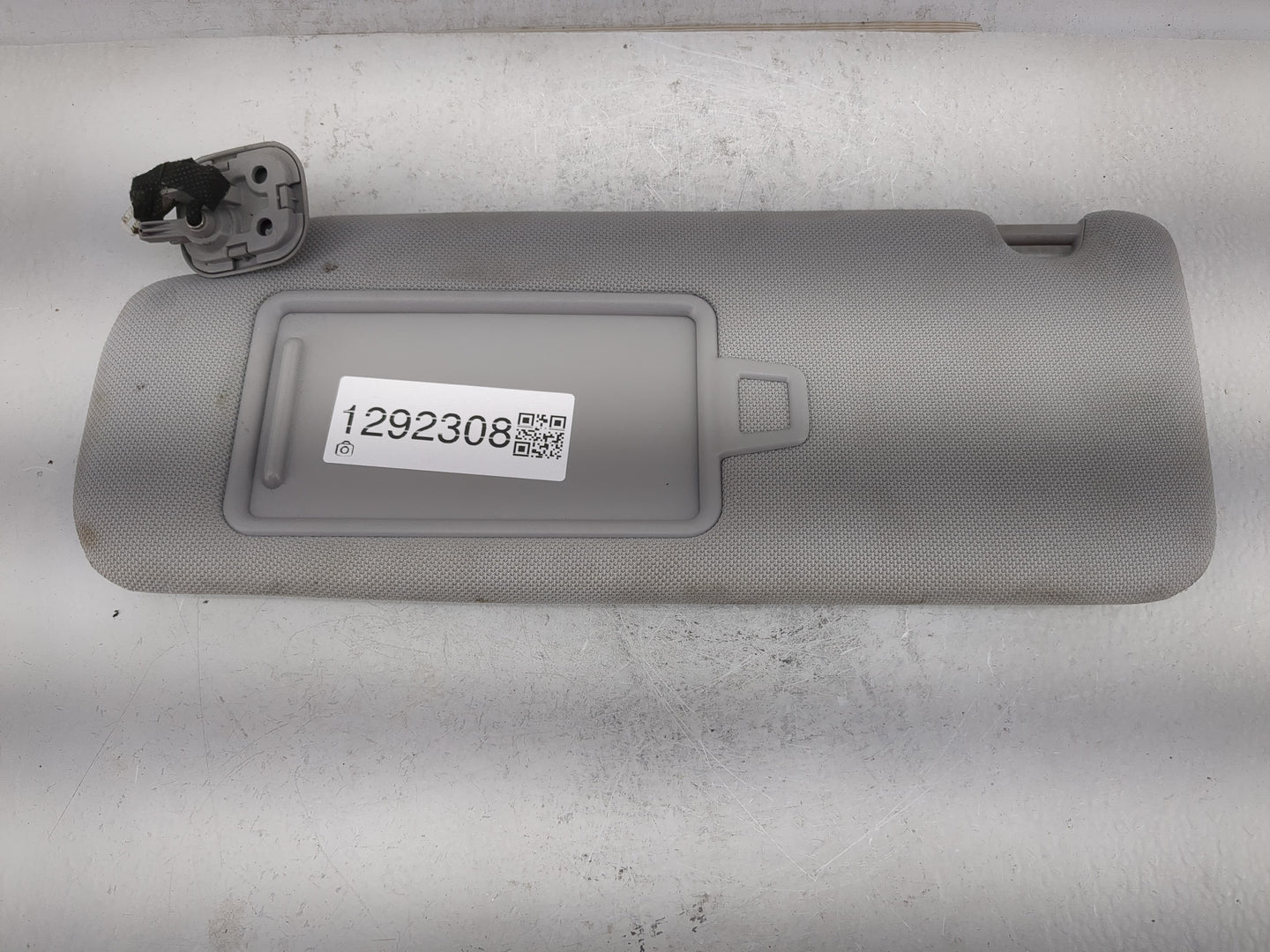 2015-2019 Hyundai Sonata Sun Visor Shade Replacement Passenger Right Mirror Fits Fits 2015 2016 2017 2018 2019 OEM Used Auto