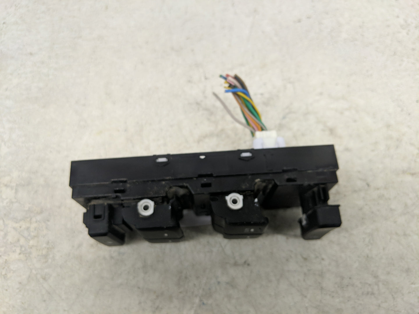 2015-2019 Hyundai Sonata Master Power Window Switch Replacement Driver Side Left P/N:93570-C1000 Fits OEM Used Auto Parts - 