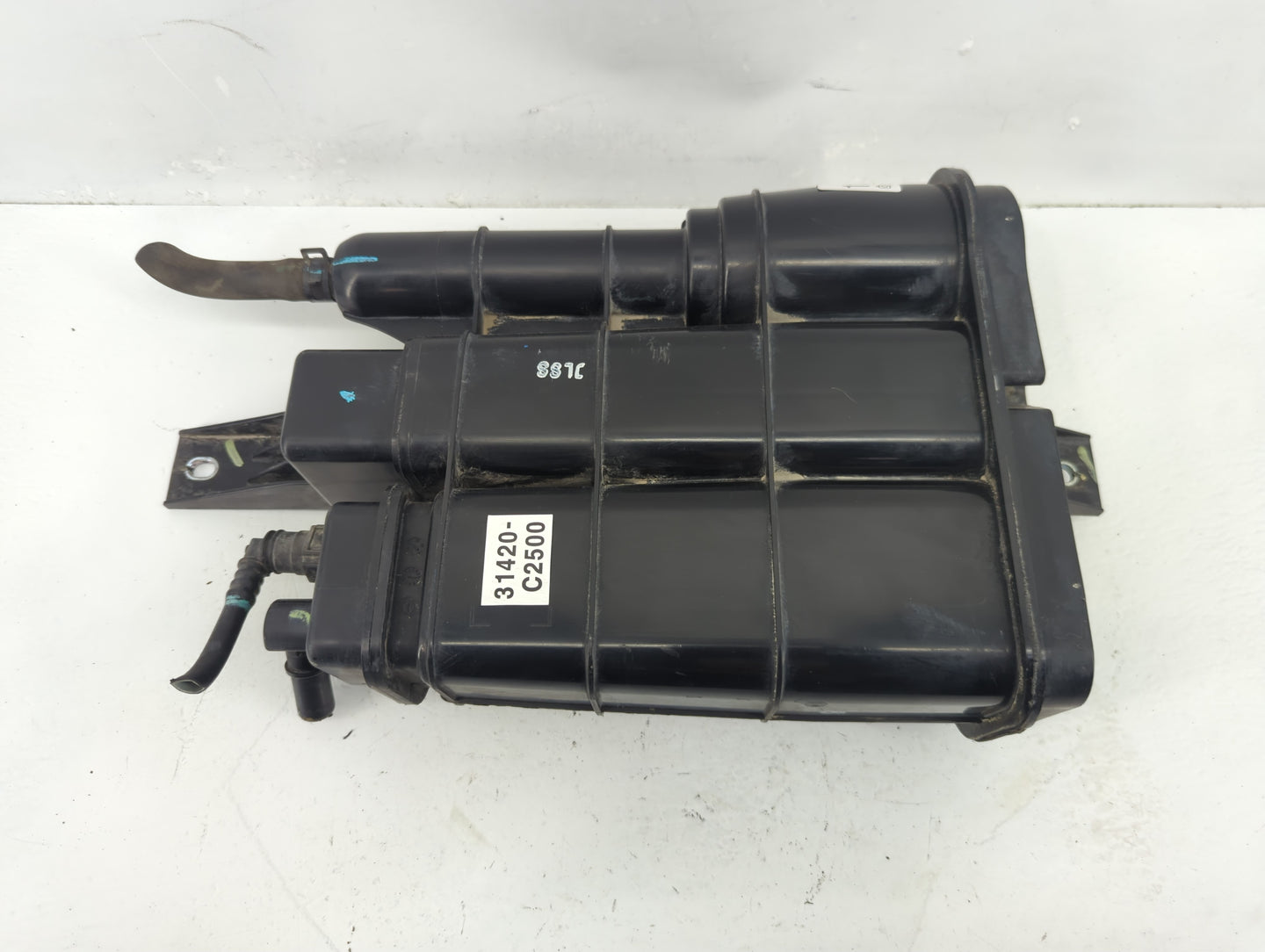 2017 Hyundai Sonata Fuel Vapor Charcoal Canister 1357851 - Oemusedautoparts1.com