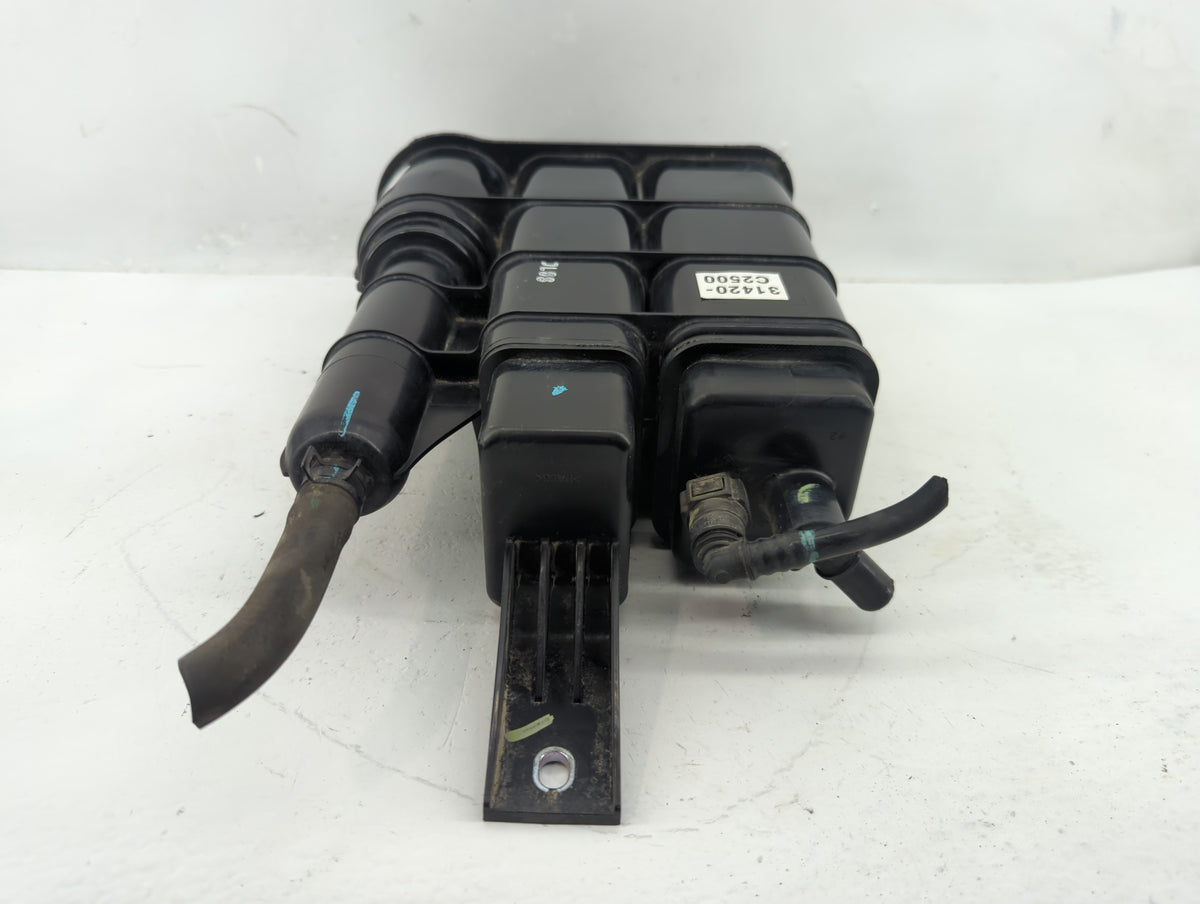 2017 Hyundai Sonata Fuel Vapor Charcoal Canister 1357851 - Oemusedautoparts1.com