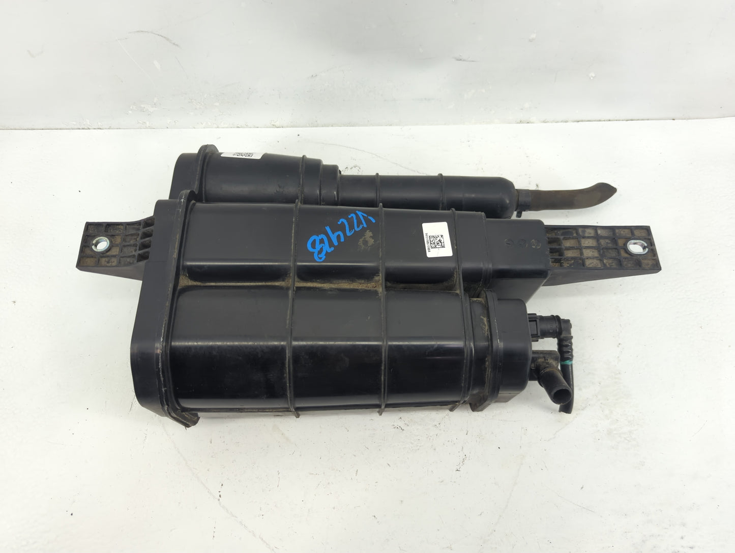 2017 Hyundai Sonata Fuel Vapor Charcoal Canister 1357851 - Oemusedautoparts1.com