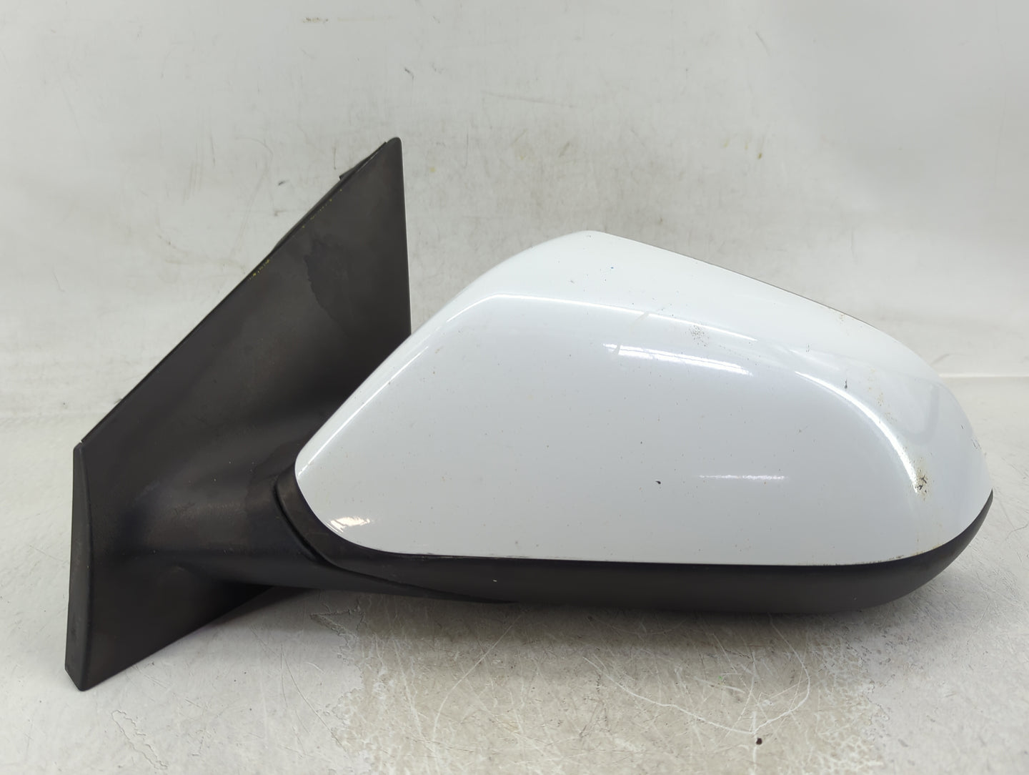 2017 Hyundai Sonata Driver Side View Mirror - Left Door Mirror OEM Used - Oemusedautoparts1.com