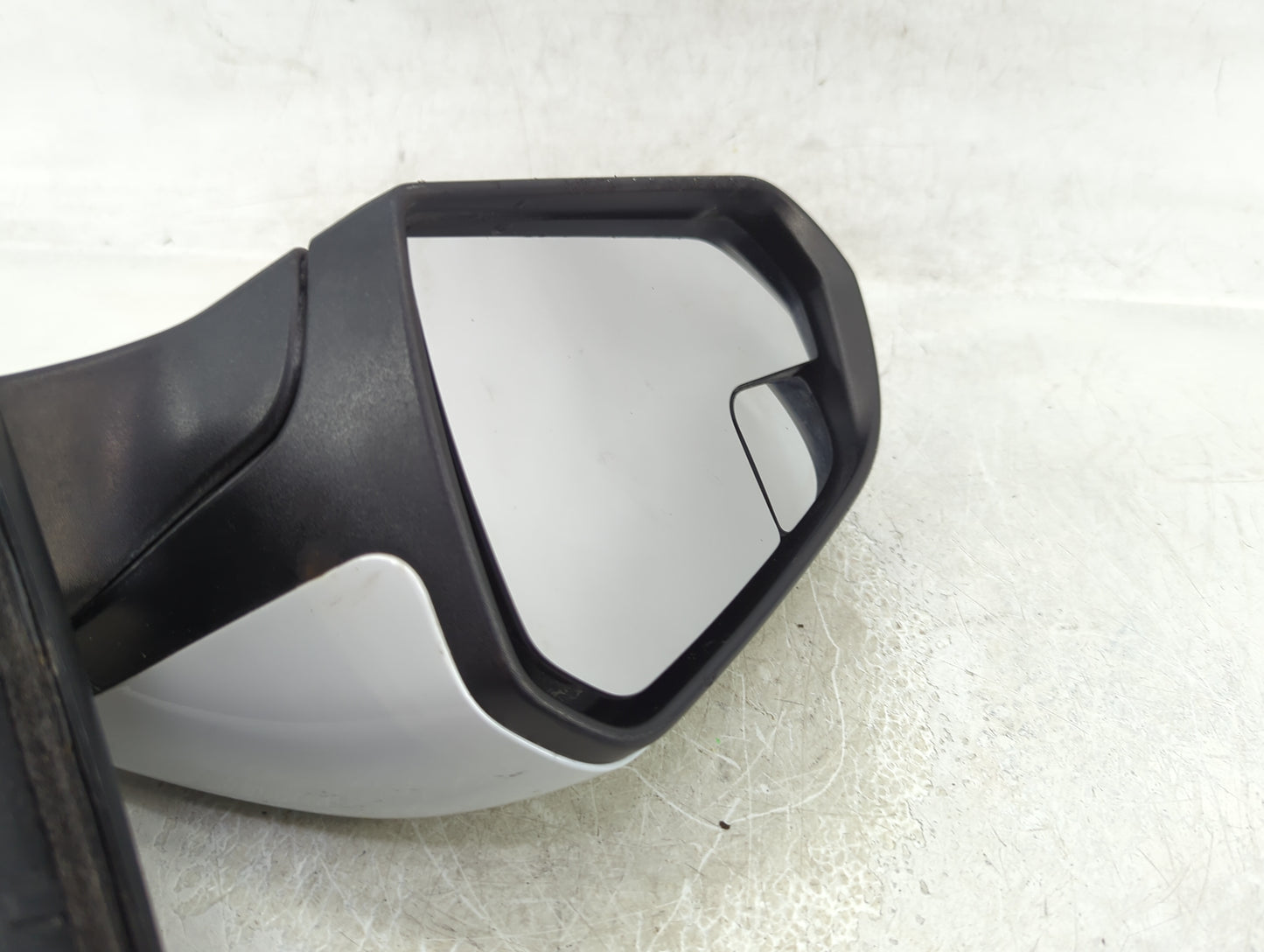 2017 Hyundai Sonata Driver Side View Mirror - Left Door Mirror OEM Used - Oemusedautoparts1.com