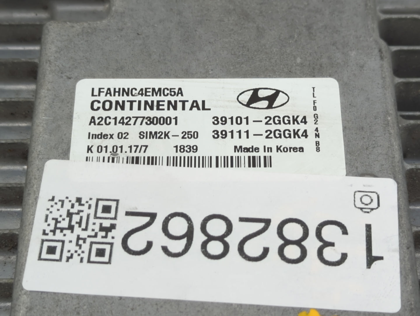 2015-2017 Hyundai Sonata PCM Engine Control Computer ECU ECM PCU OEM P/N:39111-2GGK4 39101-2GGK4 Fits Fits 2015 2016 2017 OE