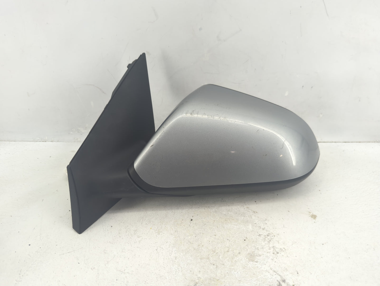 2017 Hyundai Sonata Driver Side View Mirror - Left Door Mirror OEM Used - Oemusedautoparts1.com