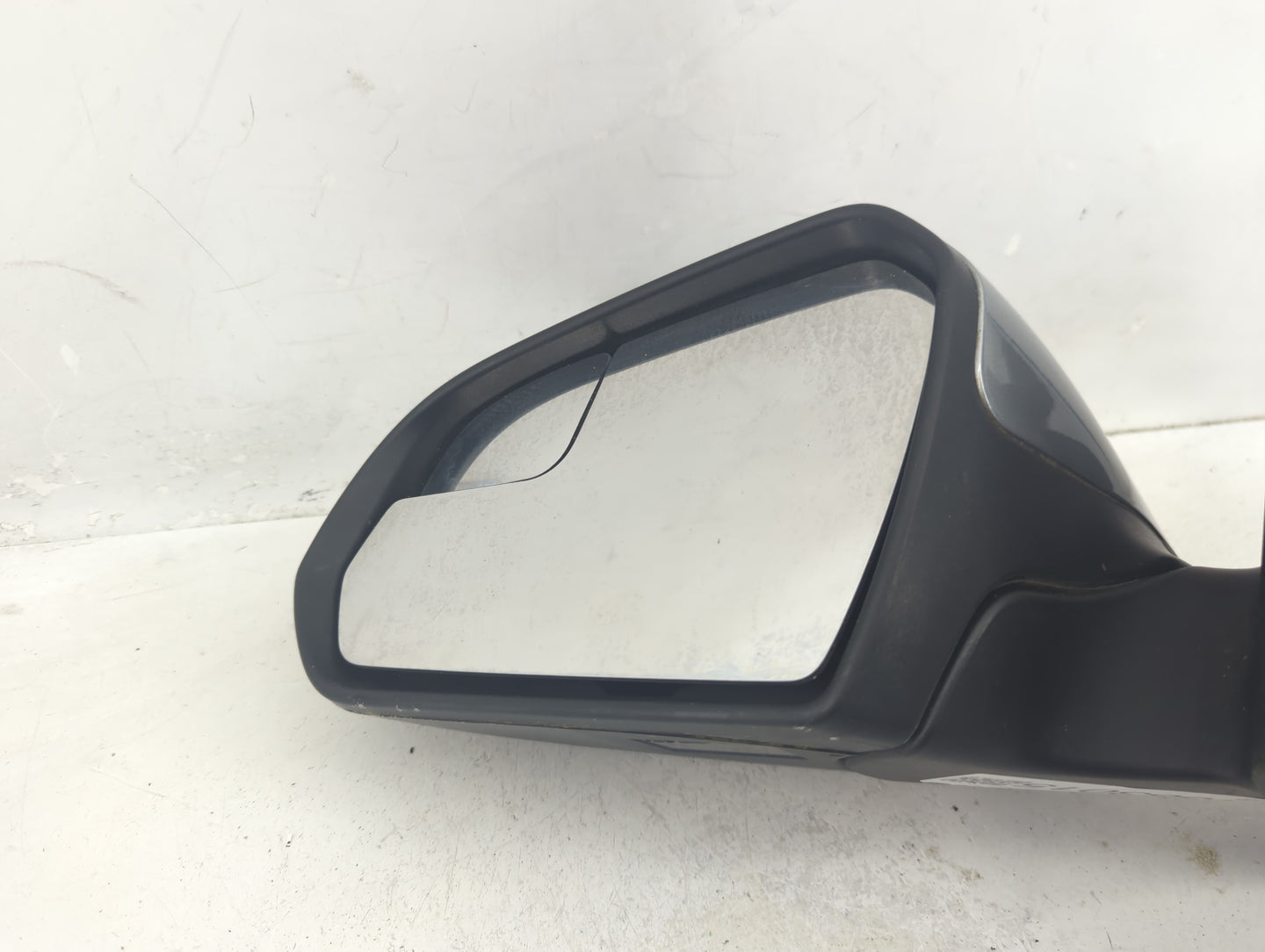 2017 Hyundai Sonata Driver Side View Mirror - Left Door Mirror OEM Used - Oemusedautoparts1.com