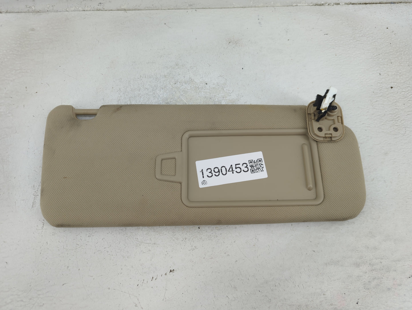 2016-2019 Hyundai Sonata Sun Visor Shade Replacement Passenger Right Mirror Fits Fits 2016 2017 2018 2019 OEM Used Auto Part