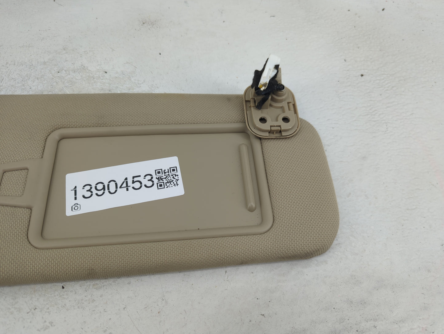 2016-2019 Hyundai Sonata Sun Visor Shade Replacement Passenger Right Mirror Fits Fits 2016 2017 2018 2019 OEM Used Auto Part