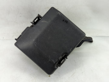 2016-2017 Hyundai Sonata Fusebox Fuse Box Panel Relay Module P/N:6423-0102-7-000 Fits Fits 2016 2017 OEM Used Auto Parts - O