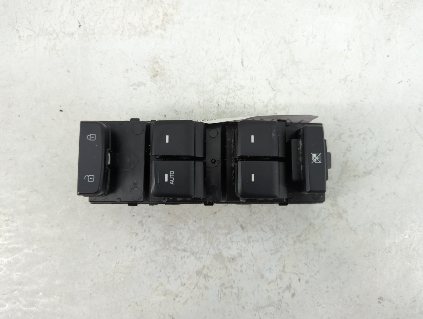2017 Hyundai Sonata Master Power Window Switch Replacement Driver Side Left P/N:93570-C1000 Fits OEM Used Auto Parts - Oemus