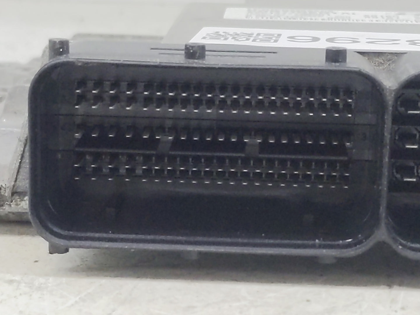 2016-2017 Hyundai Sonata PCM Engine Control Computer ECU ECM PCU OEM P/N:39161-2EEB2 39160-2EEB2 Fits Fits 2016 2017 OEM Use