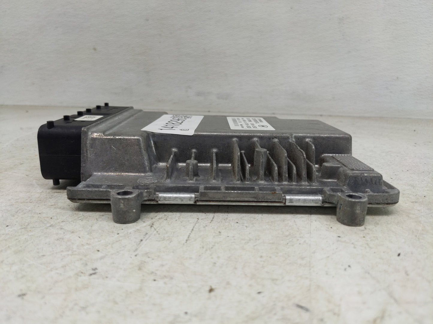 2016-2017 Hyundai Sonata PCM Engine Control Computer ECU ECM PCU OEM P/N:39161-2EEB2 39160-2EEB2 Fits Fits 2016 2017 OEM Use