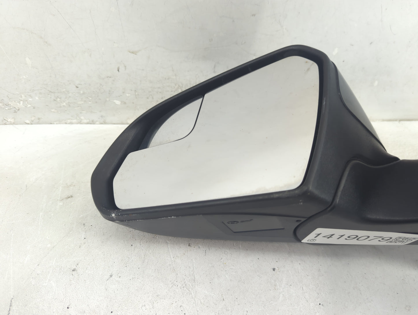 2017 Hyundai Sonata Driver Side View Mirror - Left Door Mirror OEM Used - Oemusedautoparts1.com