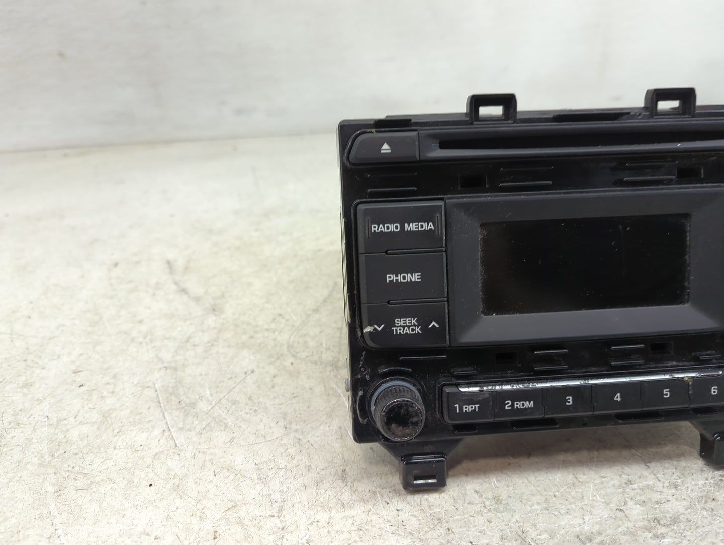 2016-2017 Hyundai Sonata Radio AM FM Cd Player Receiver Replacement P/N:96170-C20504X Fits Fits 2016 2017 OEM Used Auto Part