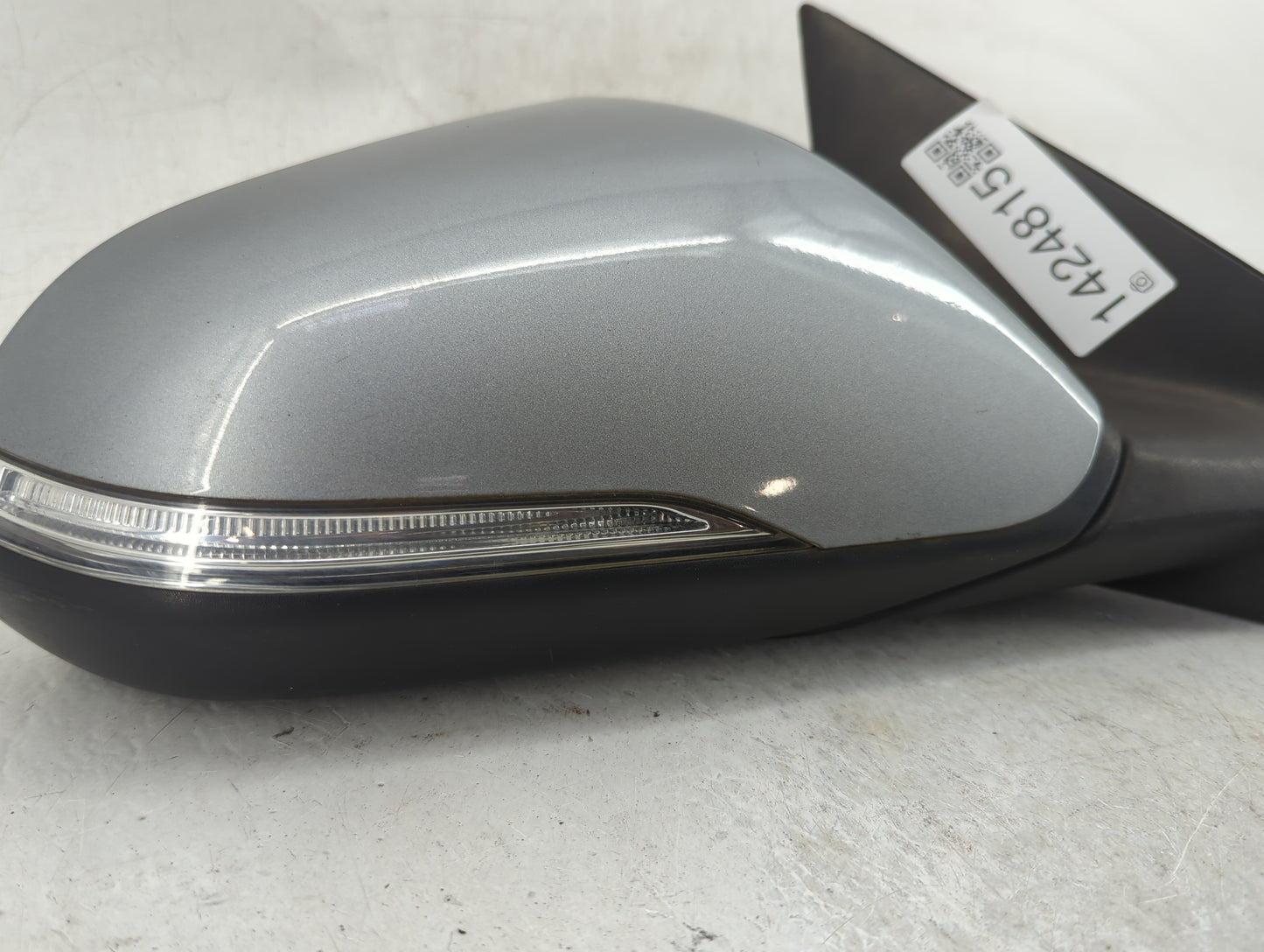 2017 Hyundai Sonata Passenger Side View Mirror - Right Door Mirror OEM Used - Oemusedautoparts1.com