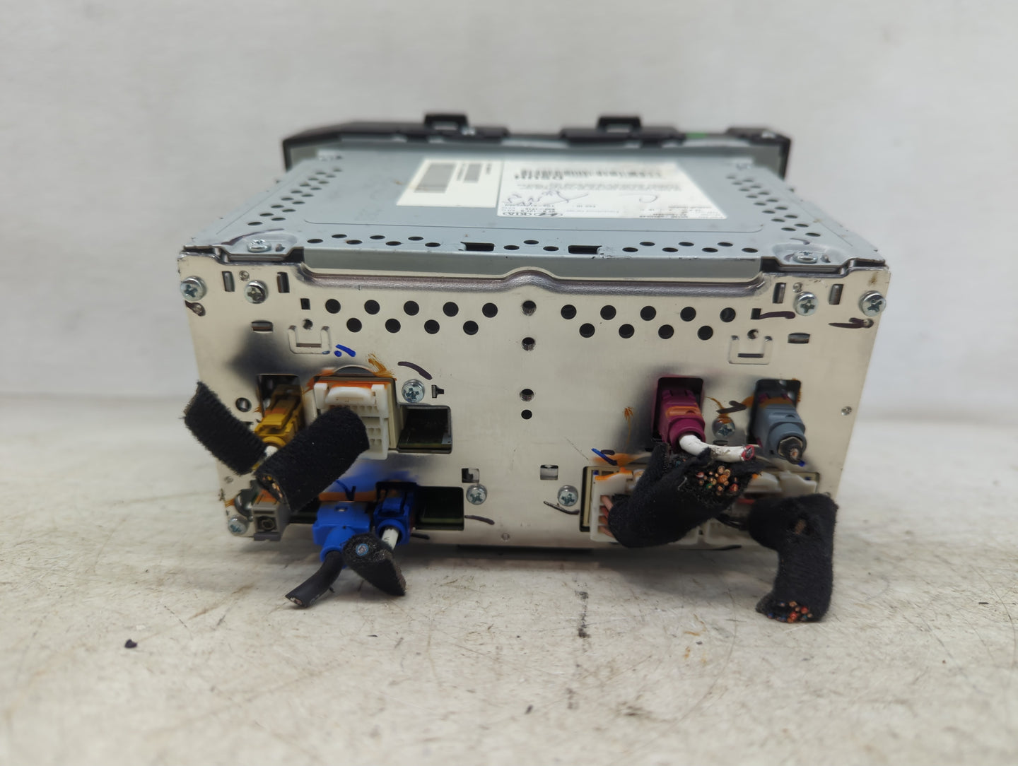 2016-2017 Hyundai Sonata Radio AM FM Cd Player Receiver Replacement P/N:96160-C20004X Fits Fits 2016 2017 OEM Used Auto Part