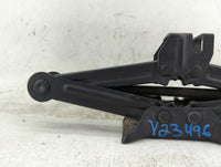 2017 Hyundai Sonata Spare Scissor Car Jack 1431709 - Oemusedautoparts1.com