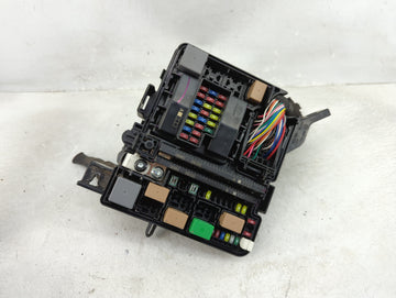 2016-2017 Hyundai Sonata Fusebox Fuse Box Panel Relay Module P/N:91950-C1820 6423-0102-7-000 Fits Fits 2016 2017 OEM Used Auto Parts