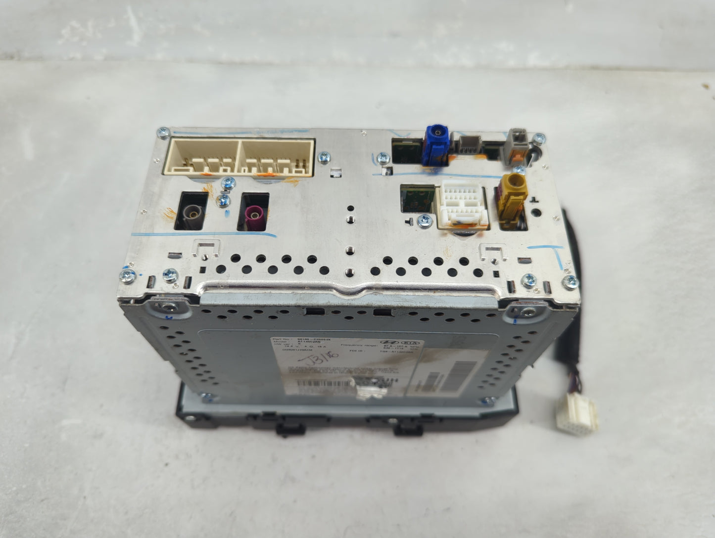 2016-2017 Hyundai Sonata Radio AM FM Cd Player Receiver Replacement P/N:96160-C20004X Fits Fits 2016 2017 OEM Used Auto Part